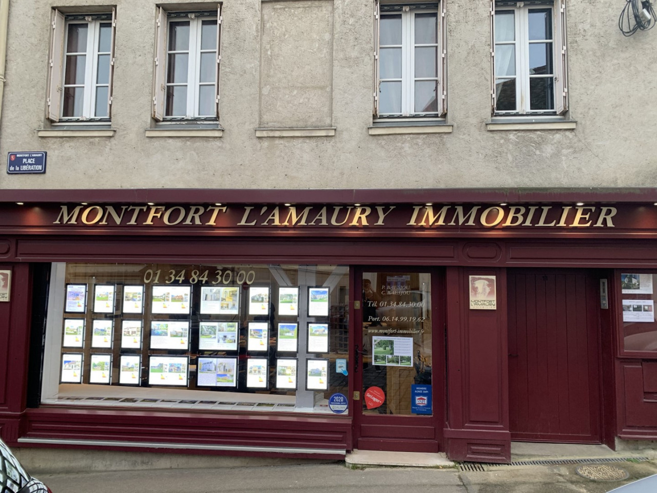 découvrez les services de votre courtier immobilier à rambouillet, expert en transactions immobilières. profitez d'un accompagnement personnalisé pour acheter ou vendre votre bien dans cette charmante ville.