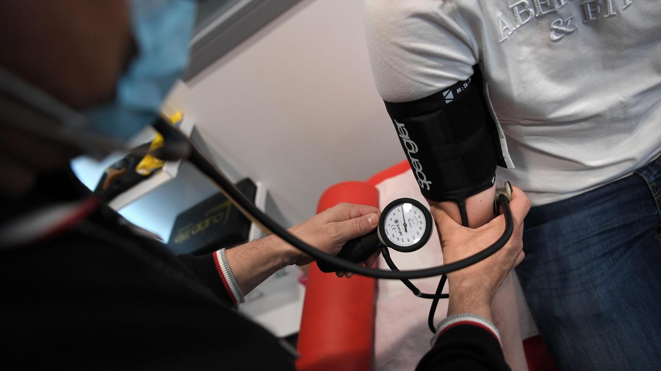 découvrez tout ce qu'il faut savoir sur la tva des mutuelles de santé en france. apprenez comment cette taxe affecte vos remboursements et quelles sont les implications pour les assurés. informez-vous sur les enjeux financiers liés à la santé en france.